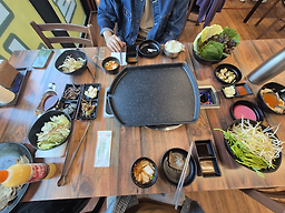 Ppaengdeoksandeomiorichungjujeom (뺑덕산더미오리충주점) 3