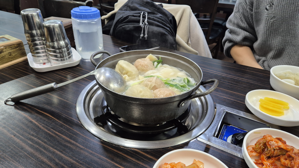 부부바지락칼국수 4