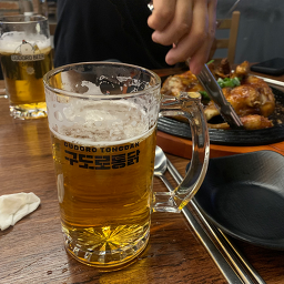 Gudorotongdak (구도로통닭) 2