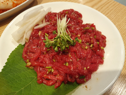 Yukbongdal (육봉달) 1
