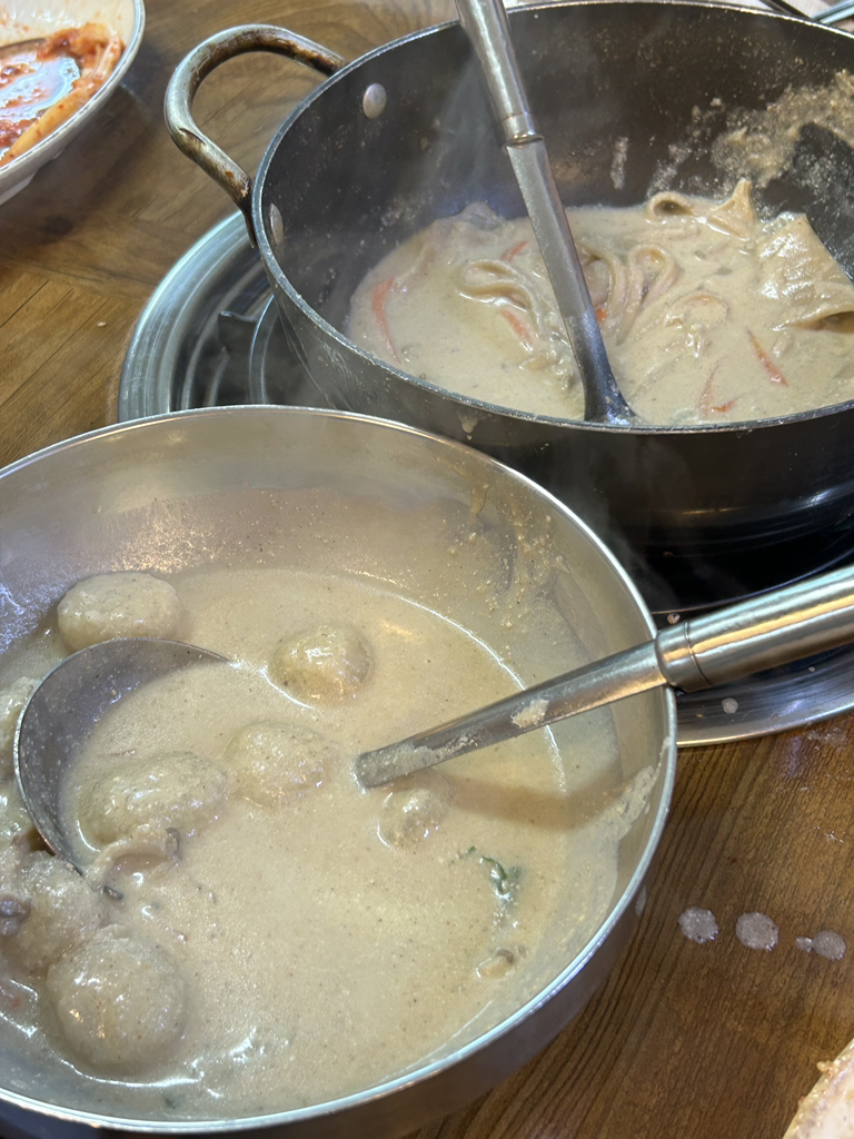 평창도토리매운칼국수 4