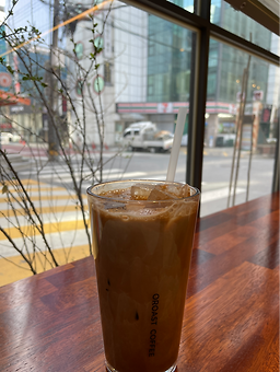 오로스트커피