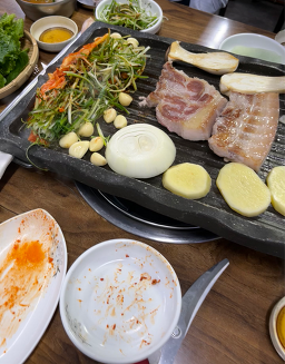 빛나네식당 사진 2