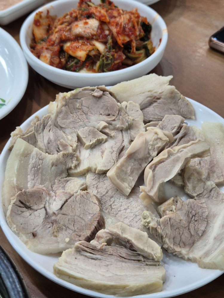 밀양돼지국밥 4