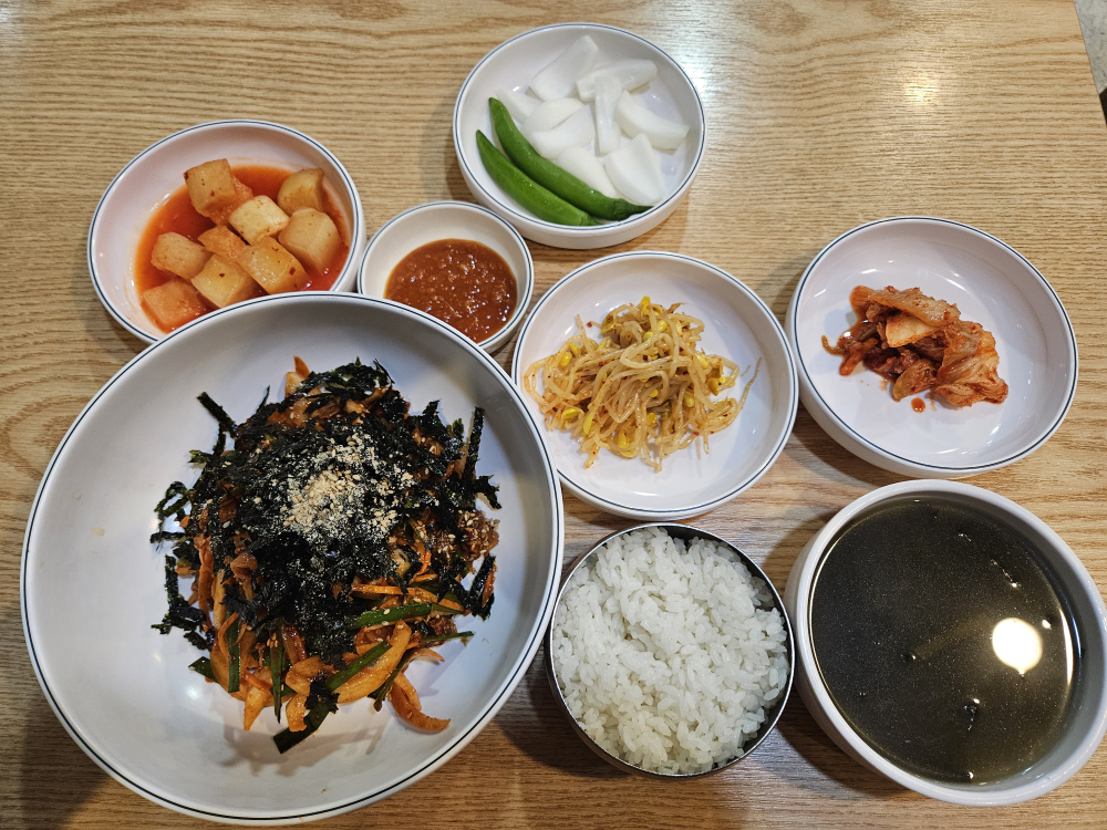 김명자굴국밥 2
