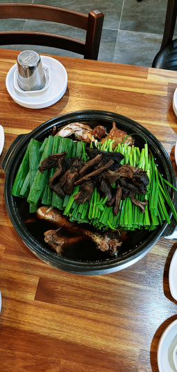 Ihwajeongneungibaeksuk (이화정능이백숙) 2
