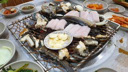 Haechonsanjangeosutbulgui (해촌산장어숯불구이) 3