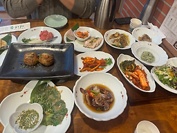 Yeonaeul suwoljeong (여내울 수월정) 2