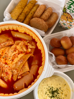 불타는여고24시떡볶이 도남점 사진 4