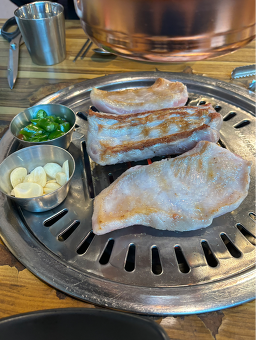 Jejugogitjipbomunjeom (제주고깃집보문점) 1
