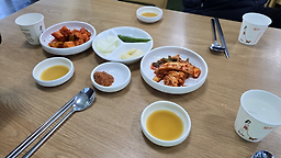 Yetnalhanugomtang (옛날한우곰탕) 3