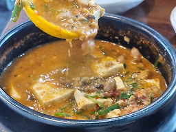Sungeumdambukjang (순금담북장) 3