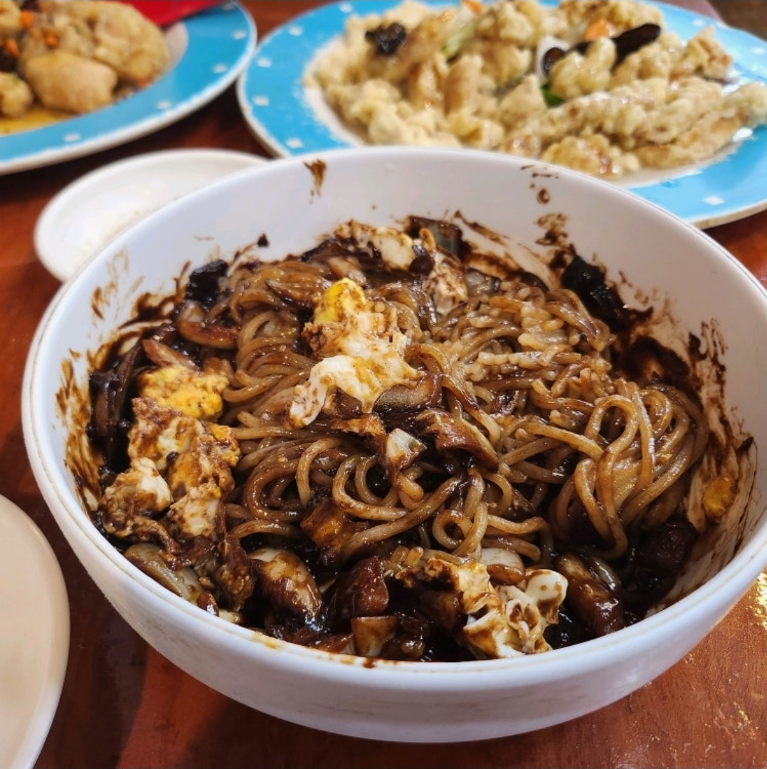 Hwagukbanjeom (화국반점) 1