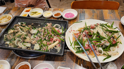 Tajjaorihauseu2hojeom (타짜오리하우스2호점) 2
