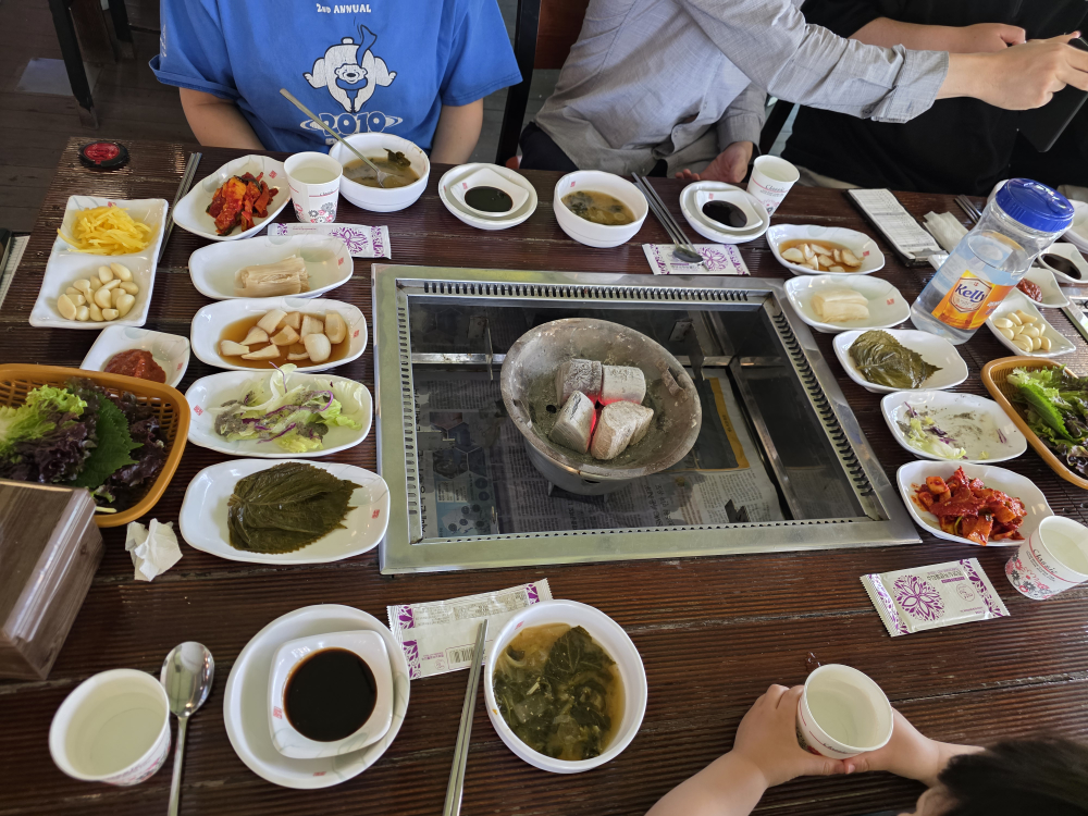 Baekunjangeomaeul (백운장어마을) 3