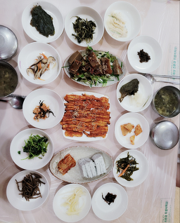 Yaksangadeun (약산가든) 3