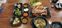 Heobeuyeongyangjokbal (허브영양족발) 3