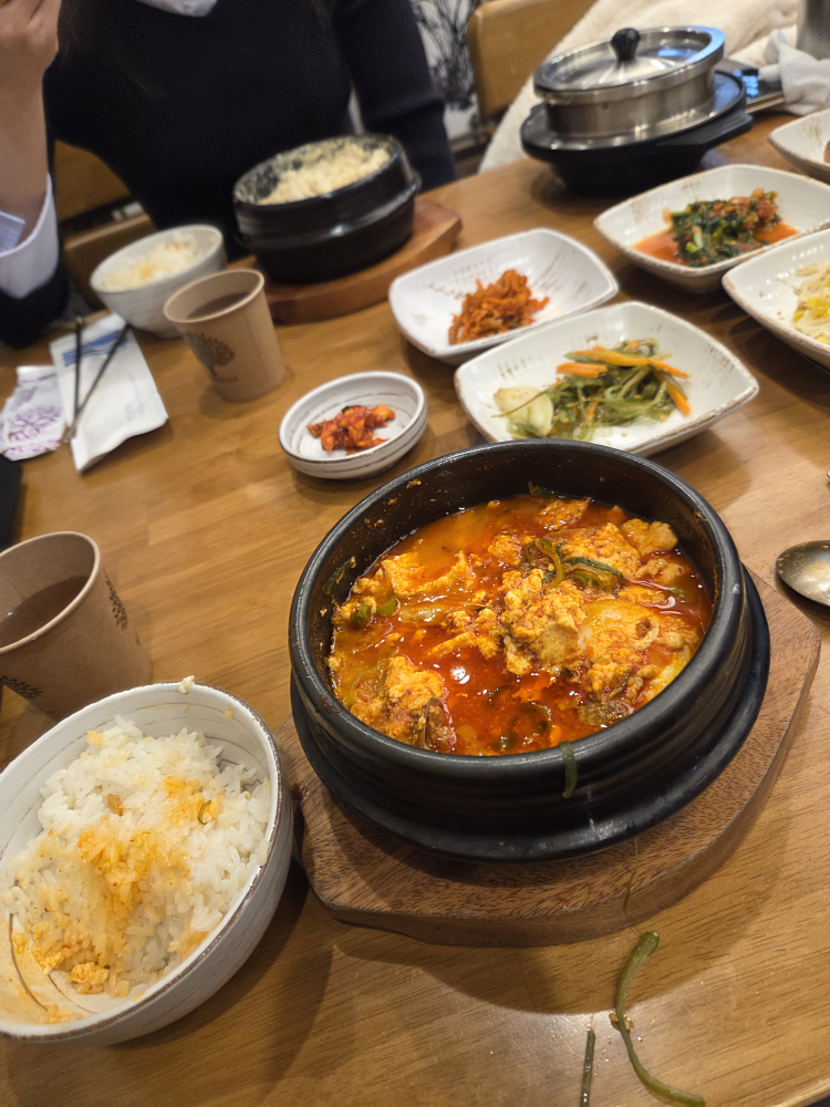 Giwaoksundubu (기와옥순두부) 3