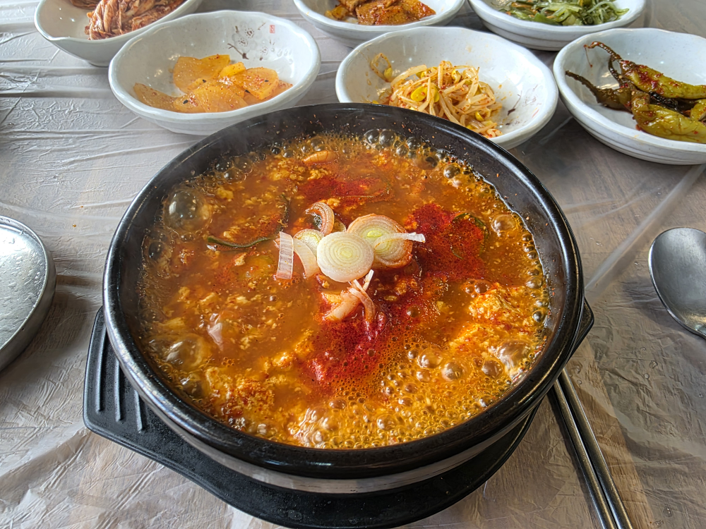 Seomjingangdubumaeul (섬진강두부마을) 1
