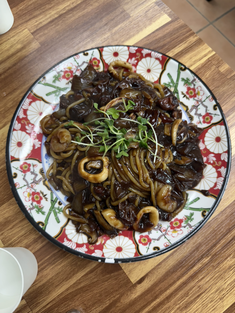 홍성 동산반점: 푸짐함과 맛으로 승부하는 중식 맛집 사진 2