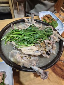 Haengbokhantojongdak 5