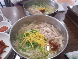 Magokdakhanmari gangdongjikyeongjeom (마곡닭한마리 강동직영점) 1