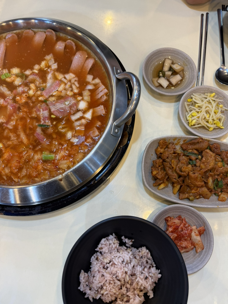 킹콩부대찌개 2