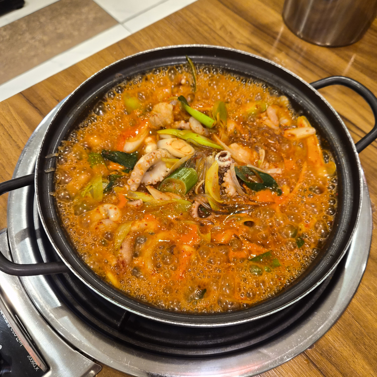 Yonghodongnakji 6