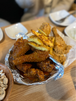 참참치킨&호프 성수점 사진 7