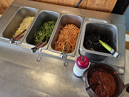 Neutinamukalguksu&donkkaseu (느티나무칼국수&돈까스) 2