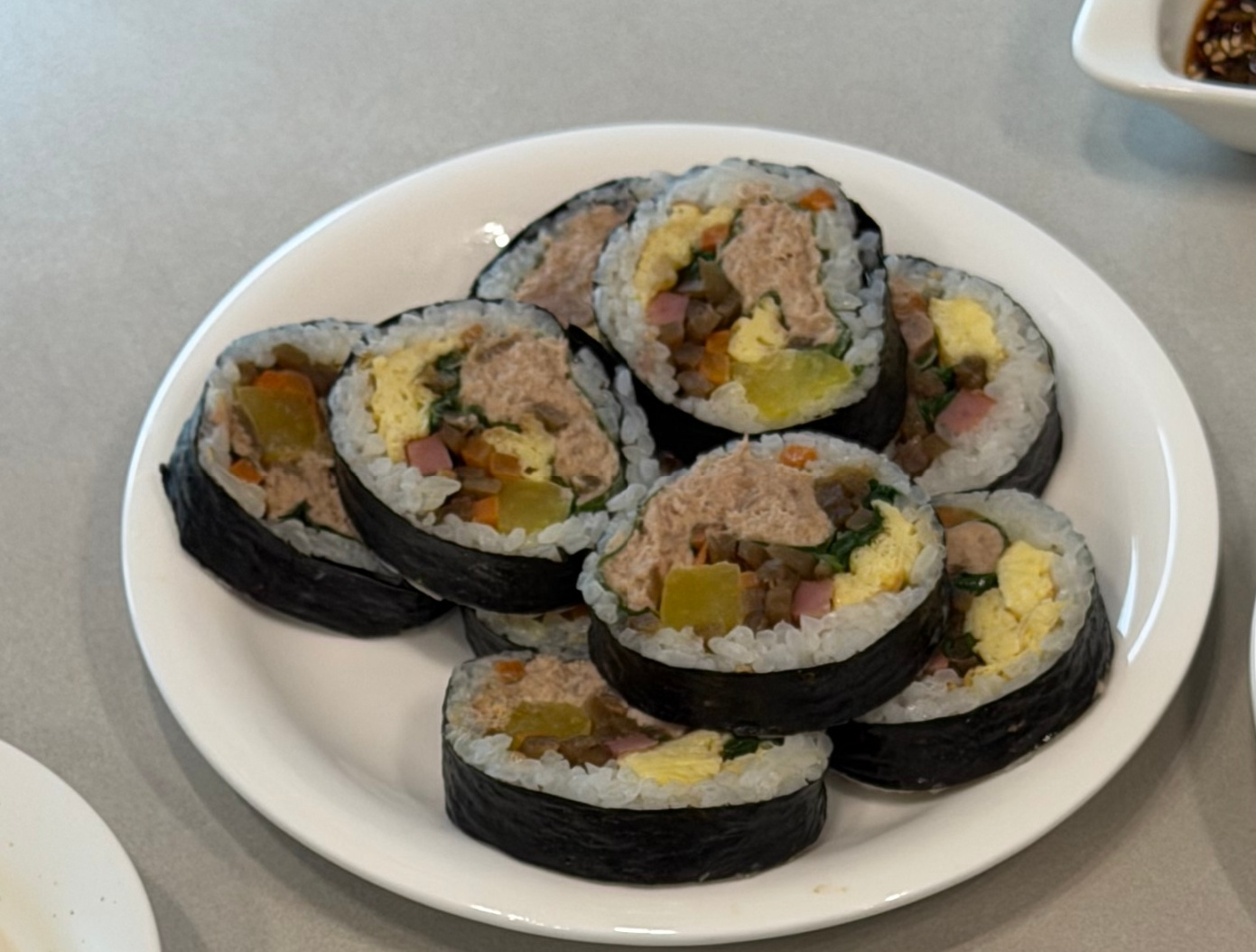 Gimbapsesang (김밥세상) 1