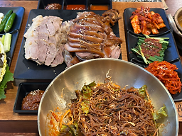 귀한족발동두천지행점 1