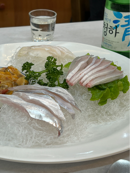 우정횟집 사진 2