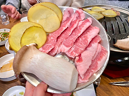 Harudwaeji (하루돼지) 2