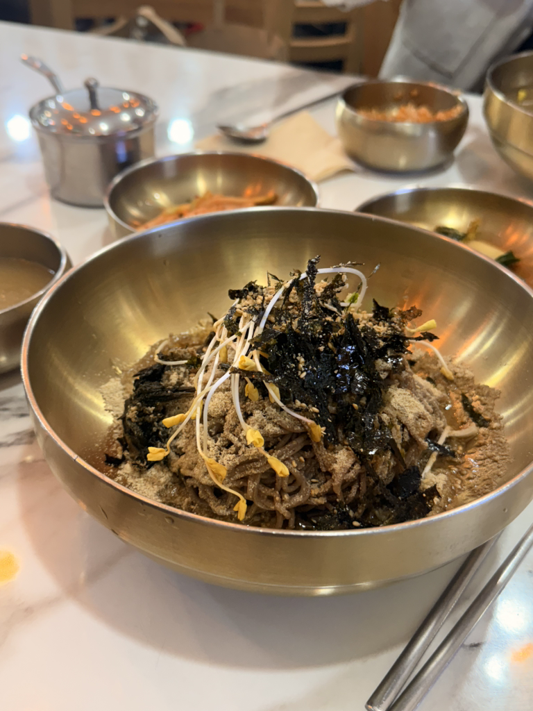 Bongpyeongmemilok (봉평메밀옥) 1