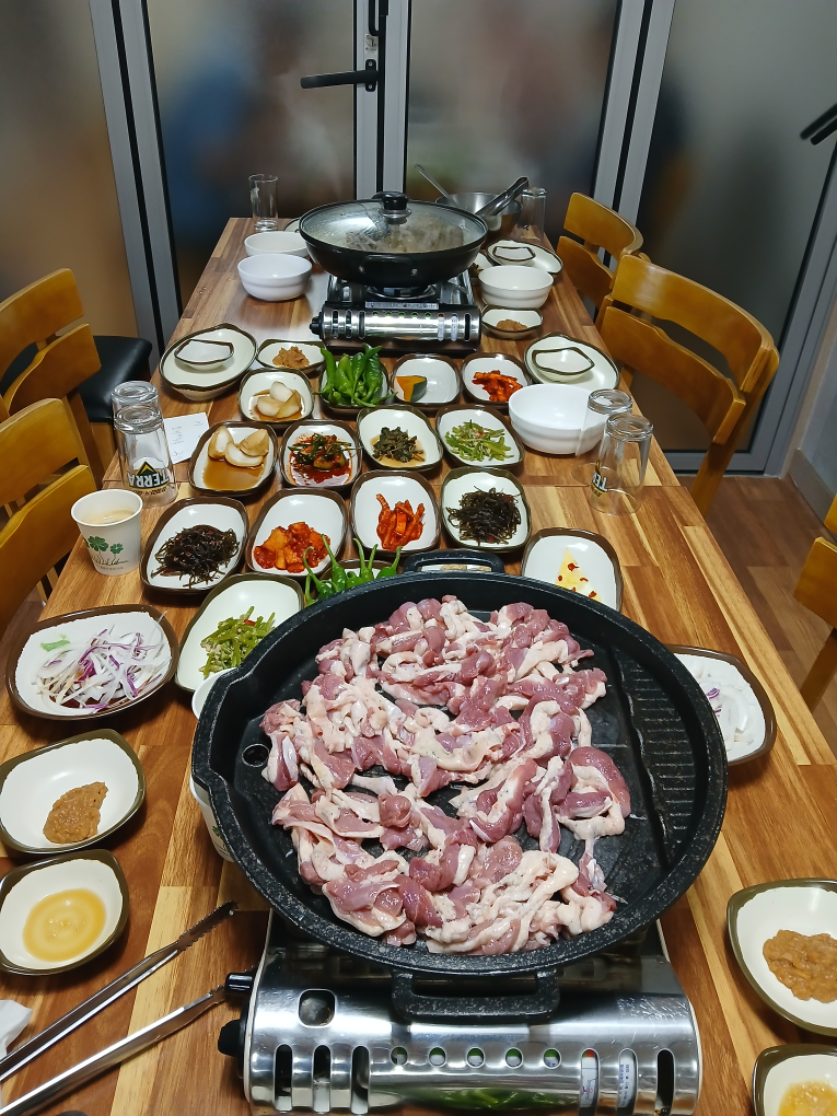Mukbangdaenamujip (묵방대나무집) 1