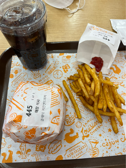 파파이스 홍대점 사진 4