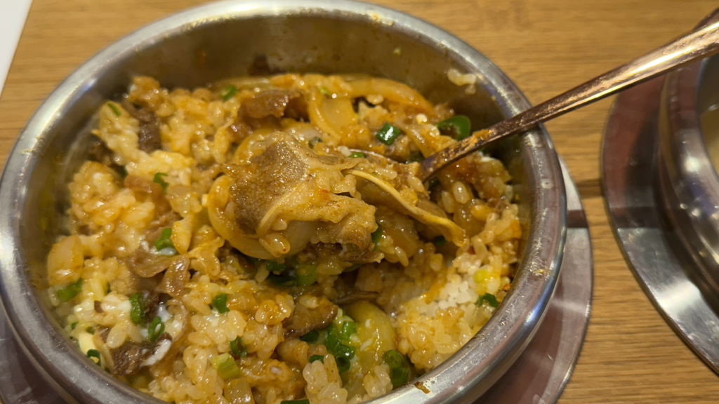 Dongyangsotbap sanbonjeom (동양솥밥 산본점) 1