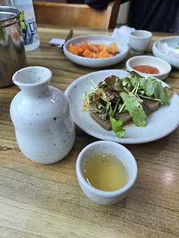 Gyerimsanghwangsamgyetang (계림상황삼계탕) 1