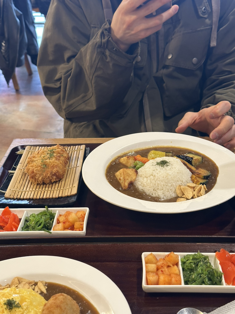 토모토카레 홍대점 대표 사진