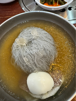 Baeknyeonhanu (백년한우) 1