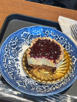 Kape el mareuko(Cafe (카페 엘 마르코(Cafe) 2