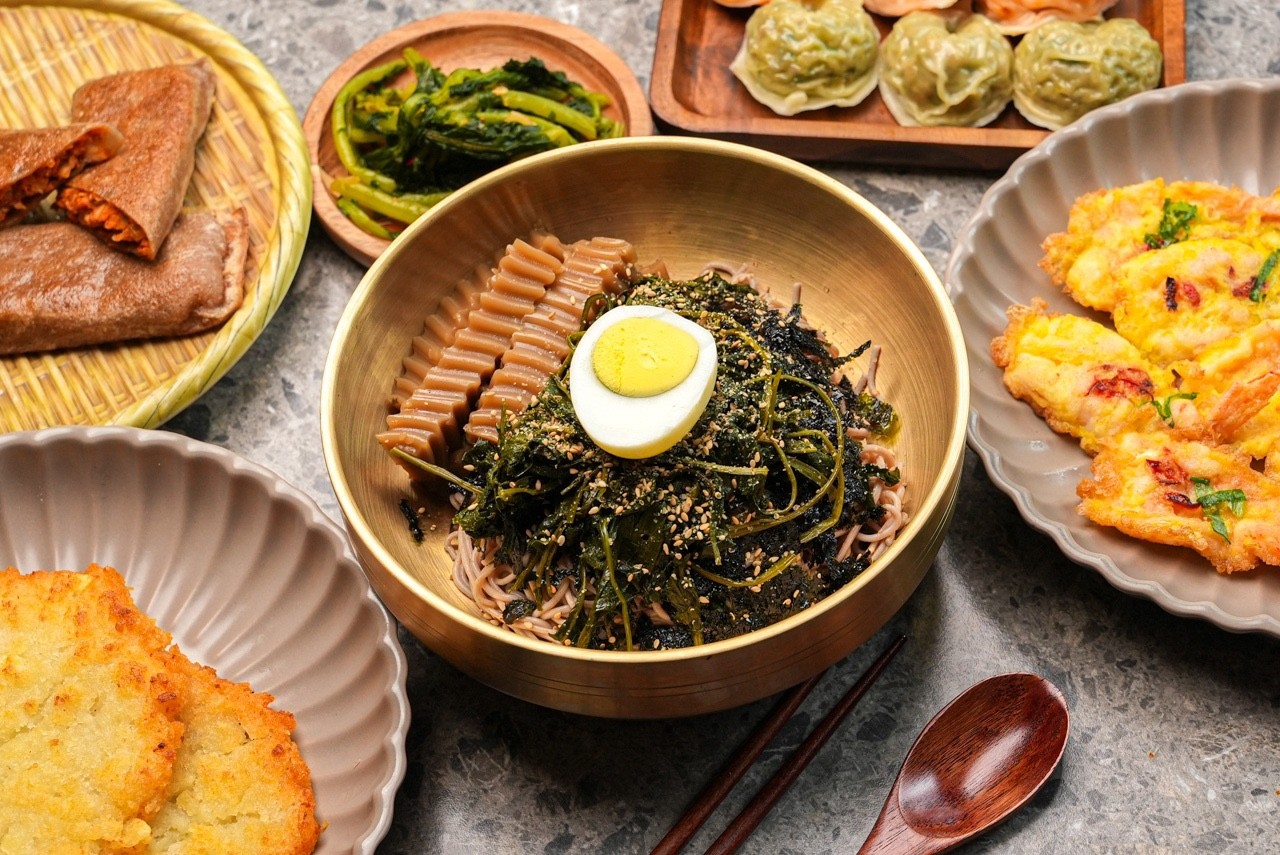 짱구순메밀막국수냉면&짱구전선생 화성반월점 대표 사진
