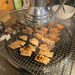 Hangane sutbuldakgalbi (한가네 숯불닭갈비) 1