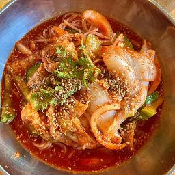 망향비빔국수 5