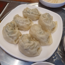 Munganebongamyeonok (문가네본가면옥) 2