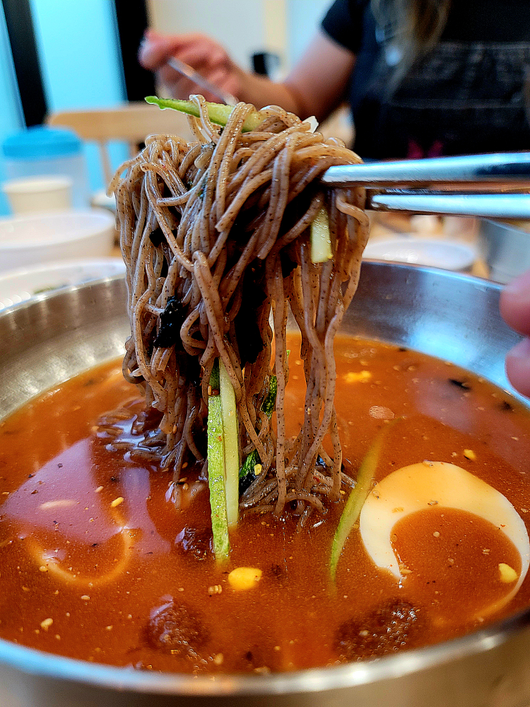 Pyeongchangyangjimakguksu (평창양지막국수) 2
