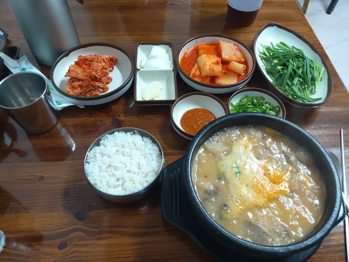 산돌순대국 대표 사진