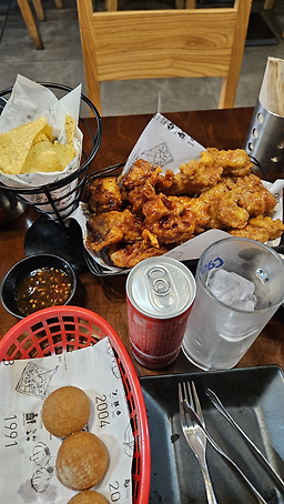 교촌치킨 선릉점 사진 2