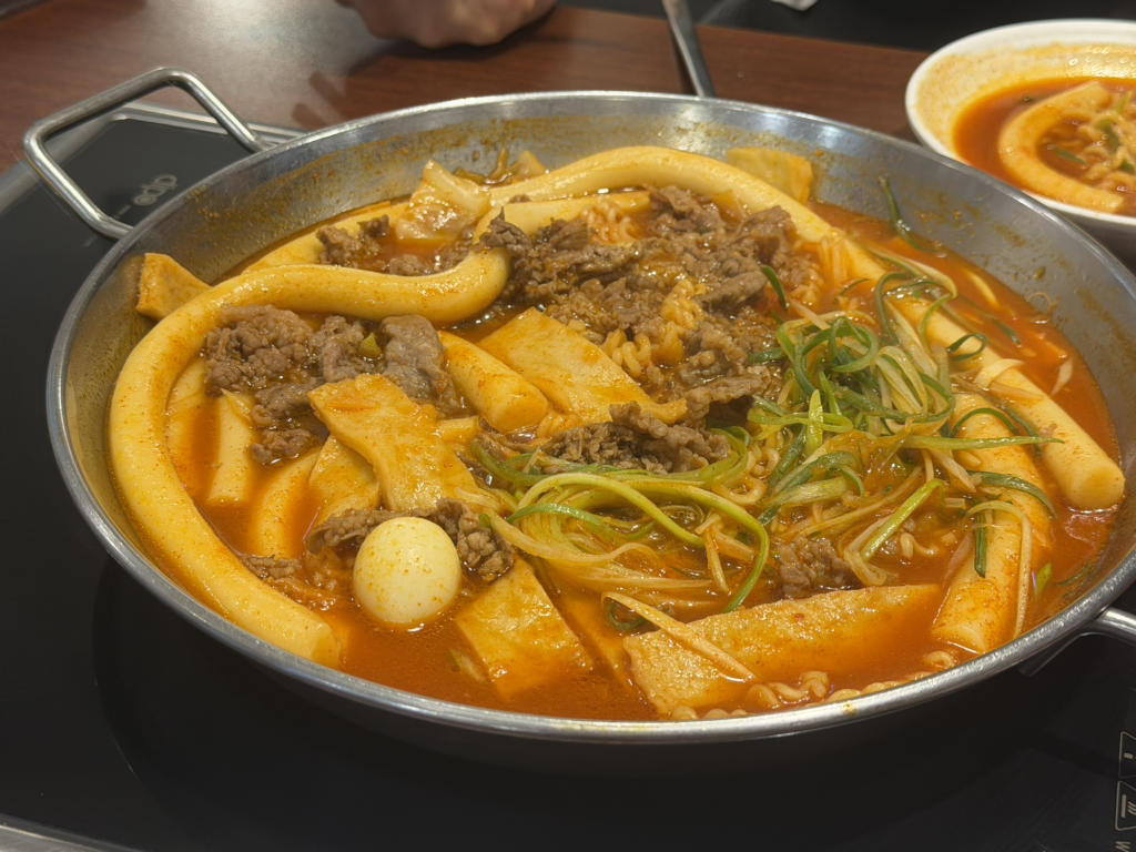 청년다방 롯데월드점 대표 사진